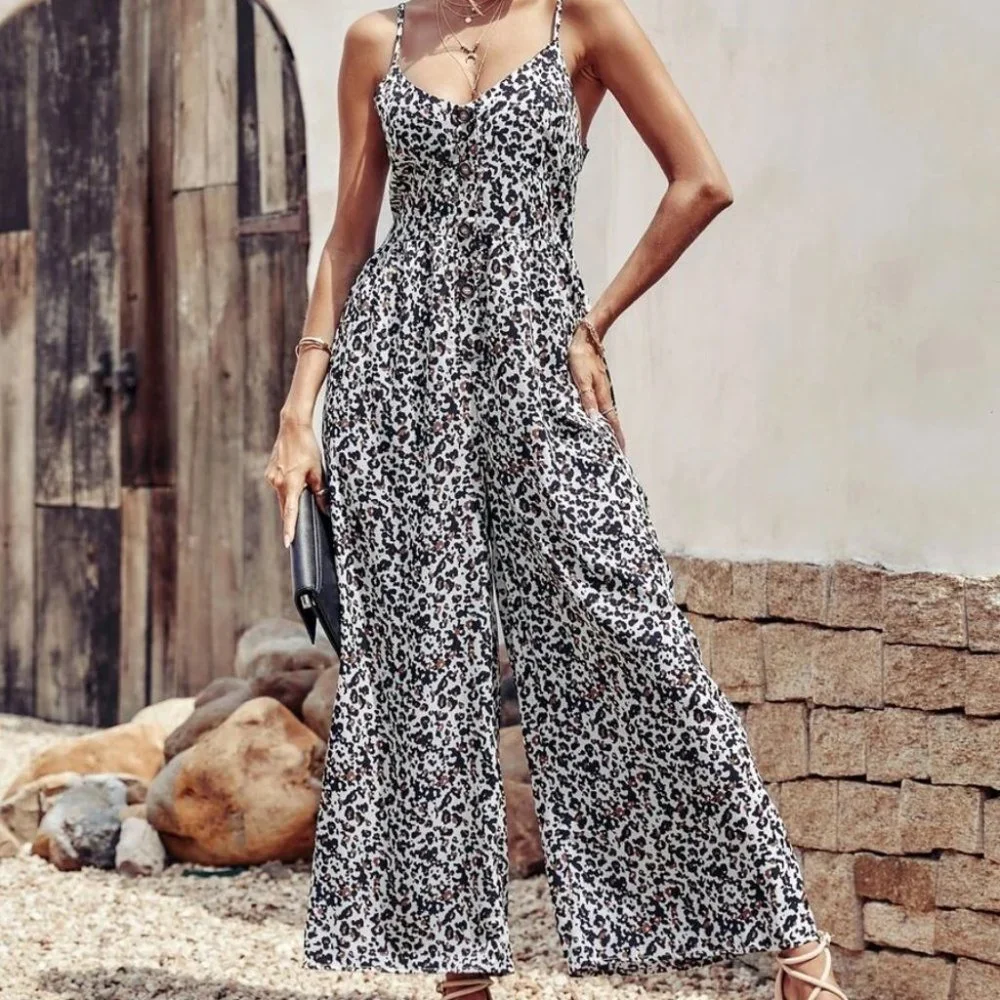 leopard Print Button down Jumpsuit - Picture 6 of 7